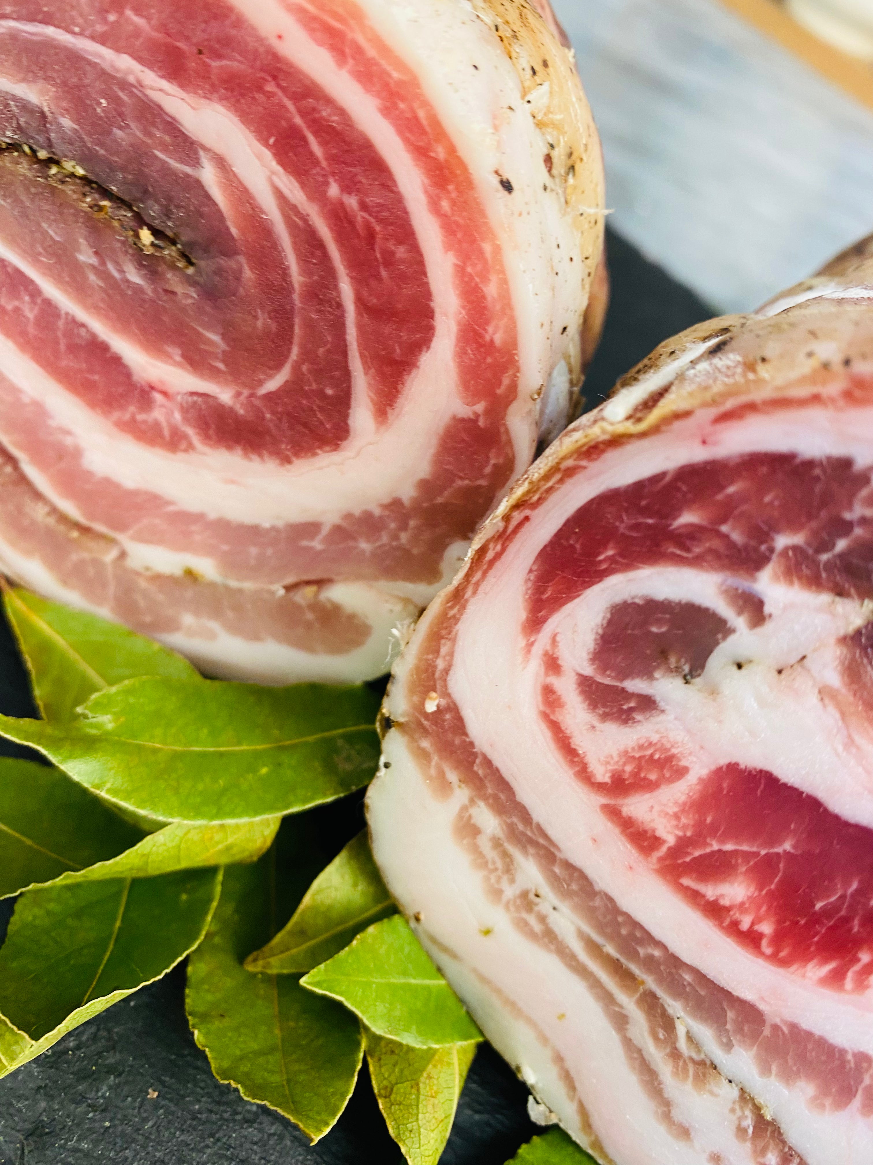 Pancetta Arrotolata con pepe Carni De Stefano
