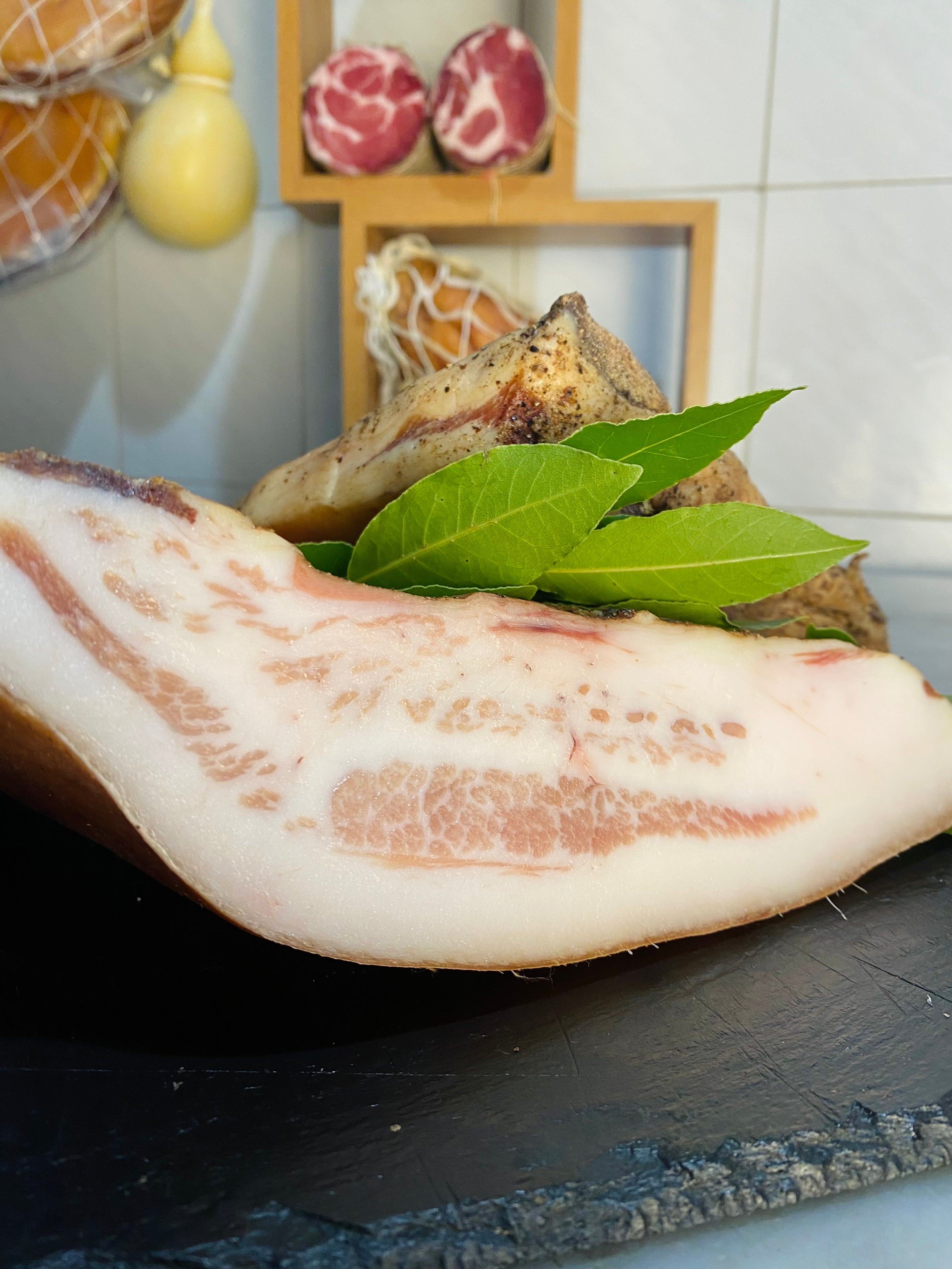 Guanciale Stagionato