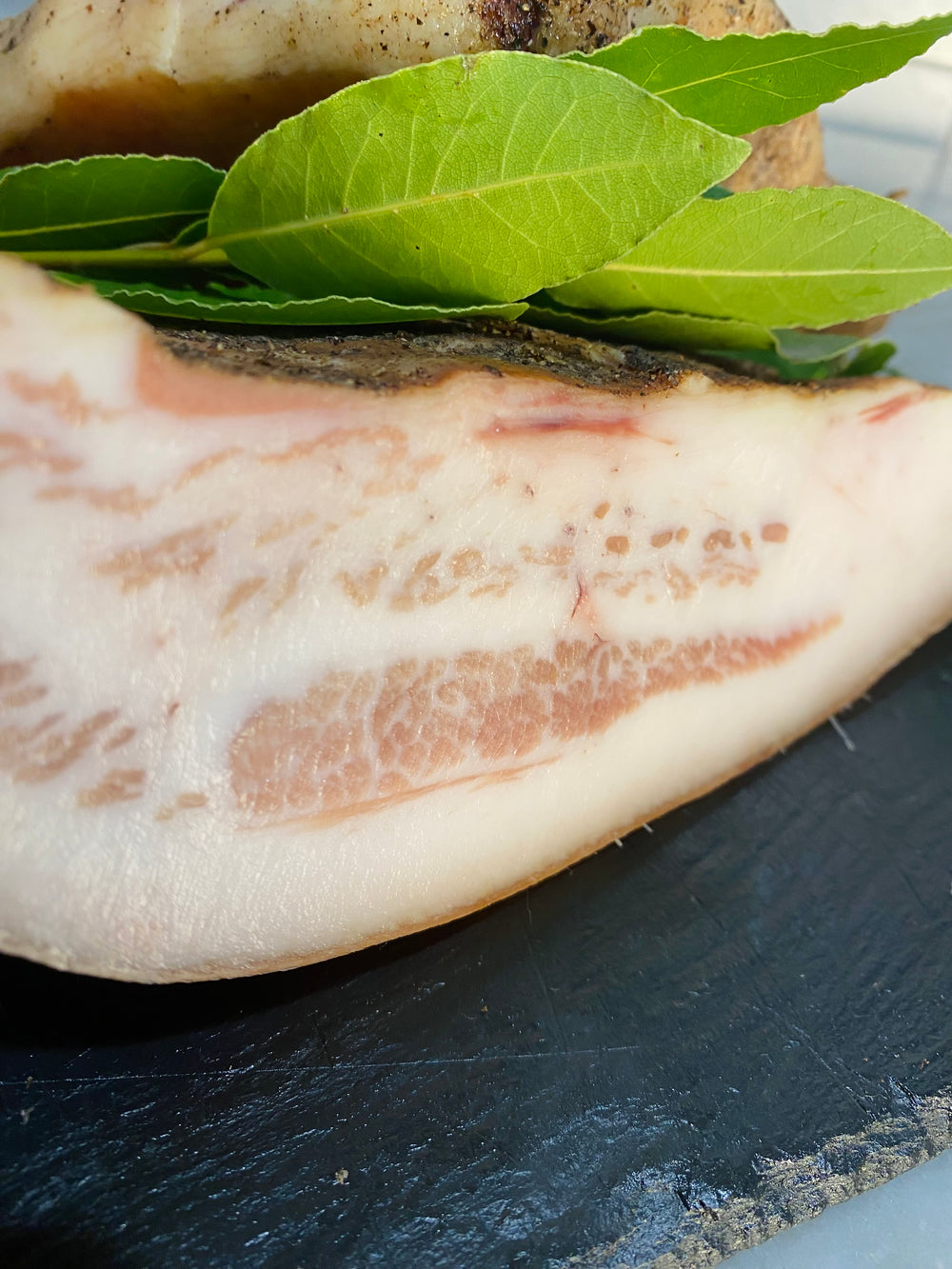Guanciale Stagionato